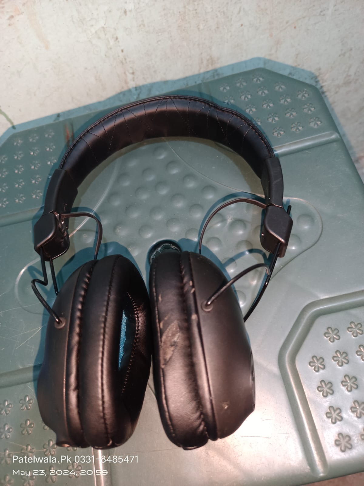 JLab Studio Pro Wireless Over-Ear Headphones – 50+ Hrs, Bluetooth 5, EQ3 Sound Good Condition