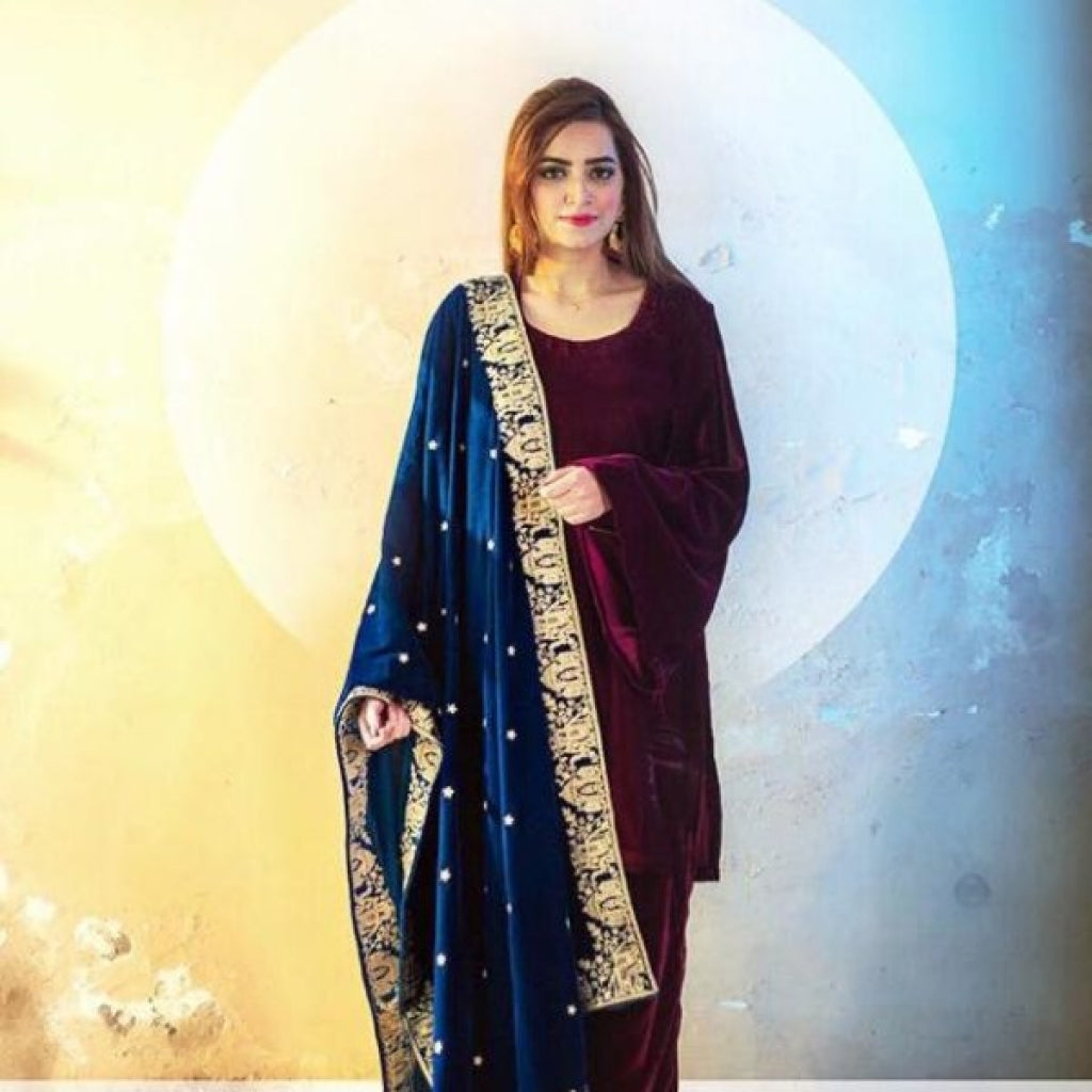 Luxury Premium Seasonal Velvet Shawl – Soft, Heavy & Elegant | 2.5 Yards Length