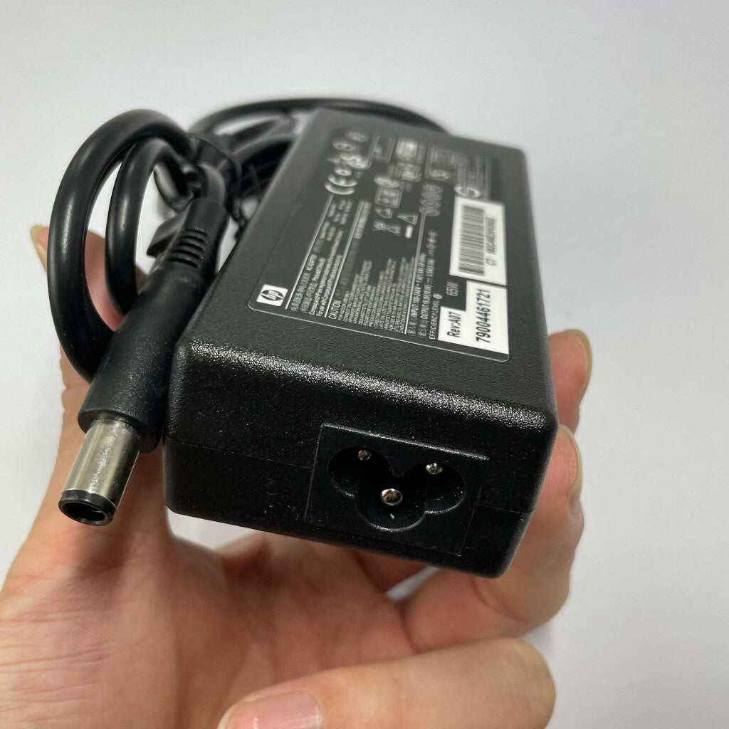 New HP Laptop Charger HP Compaq G4 CQ20 CQ35 CQ40 CQ41 CQ42 CQ43 CQ45 HP ELITEBOOK 740 745 820 830 840 850 G1 G2 90w 65w Box Pack CHarger