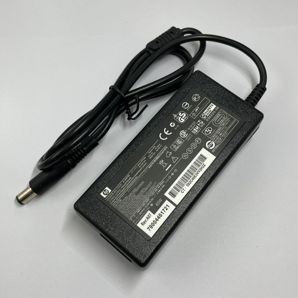 New HP Laptop Charger HP Compaq G4 CQ20 CQ35 CQ40 CQ41 CQ42 CQ43 CQ45 HP ELITEBOOK 740 745 820 830 840 850 G1 G2 90w 65w Box Pack CHarger