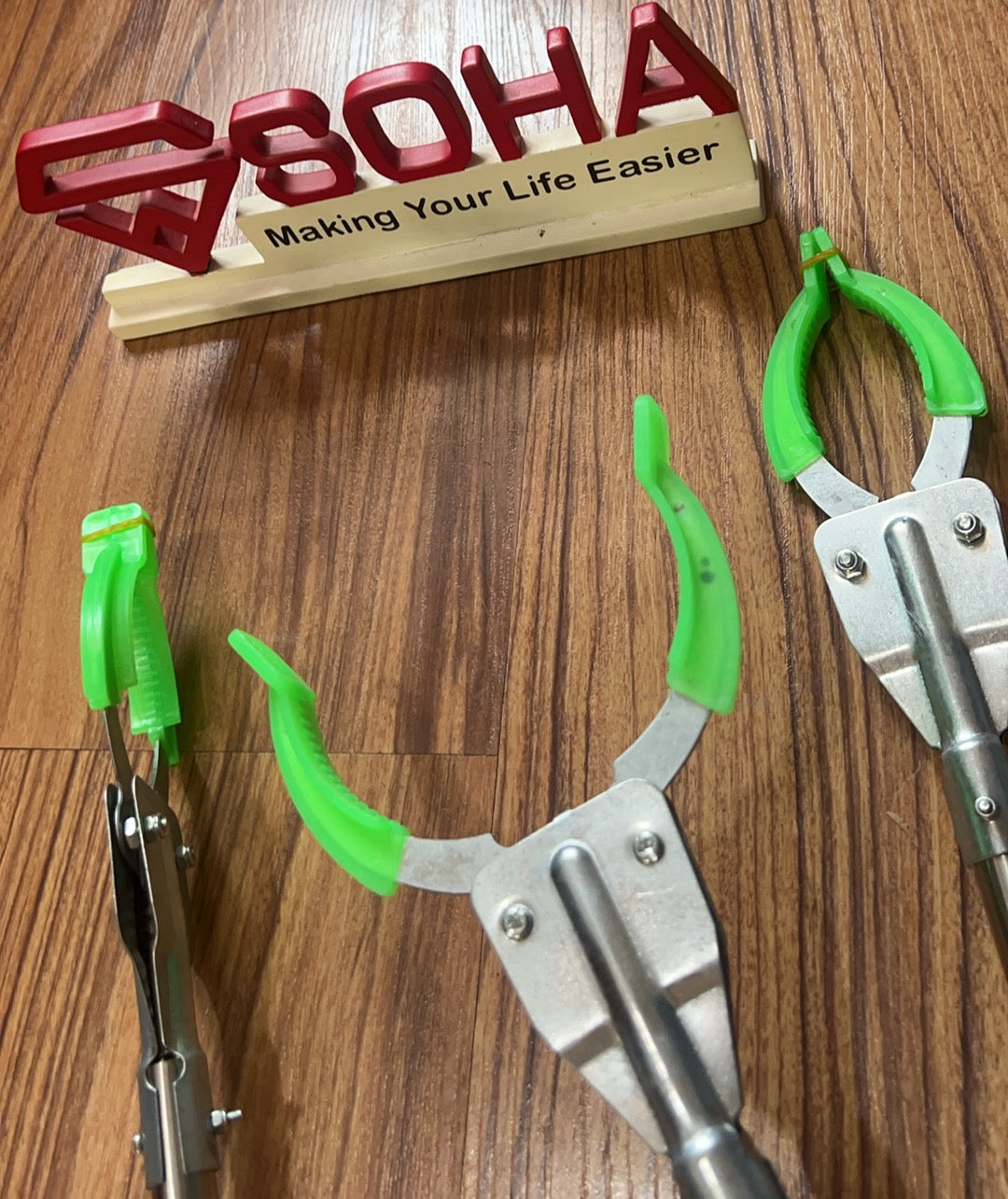 3ft Grab Stick – 90cm Long Stainless Steel Reptile Grabber with Anti-Rust Finish & Non-Slip Plastic Handle | Multipurpose Trash Picker, Snake Catching Tool, Reptile Control & Household Helper Daily Use Trendy Easy